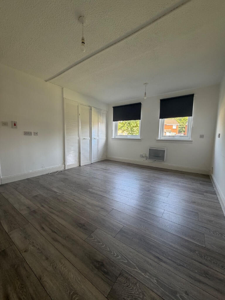 Apartment in Motherwell - View 2