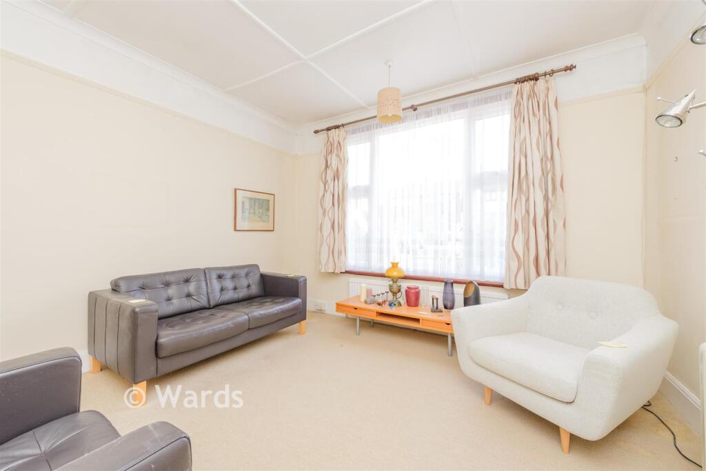 House in Dartford - View 3