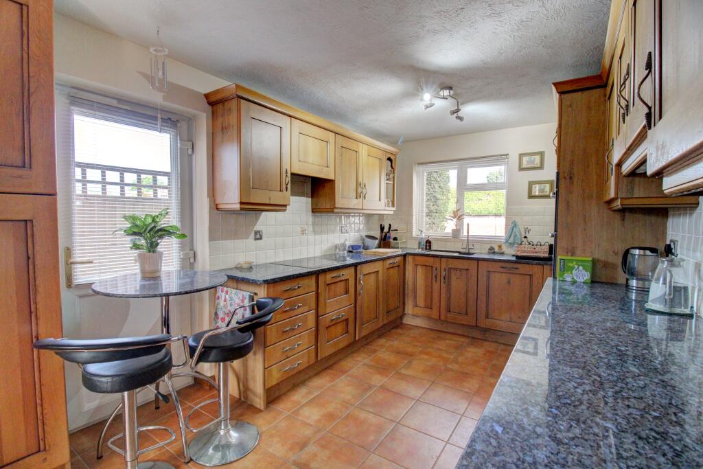 House in Redhill - View 3