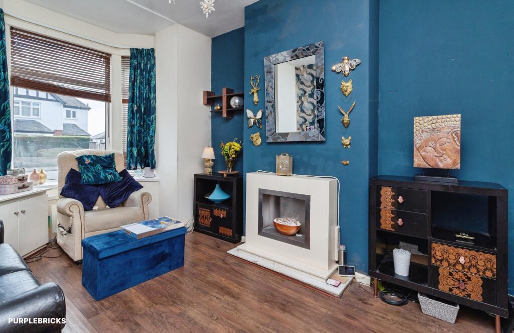 House in Stoke-on-Trent - View 4