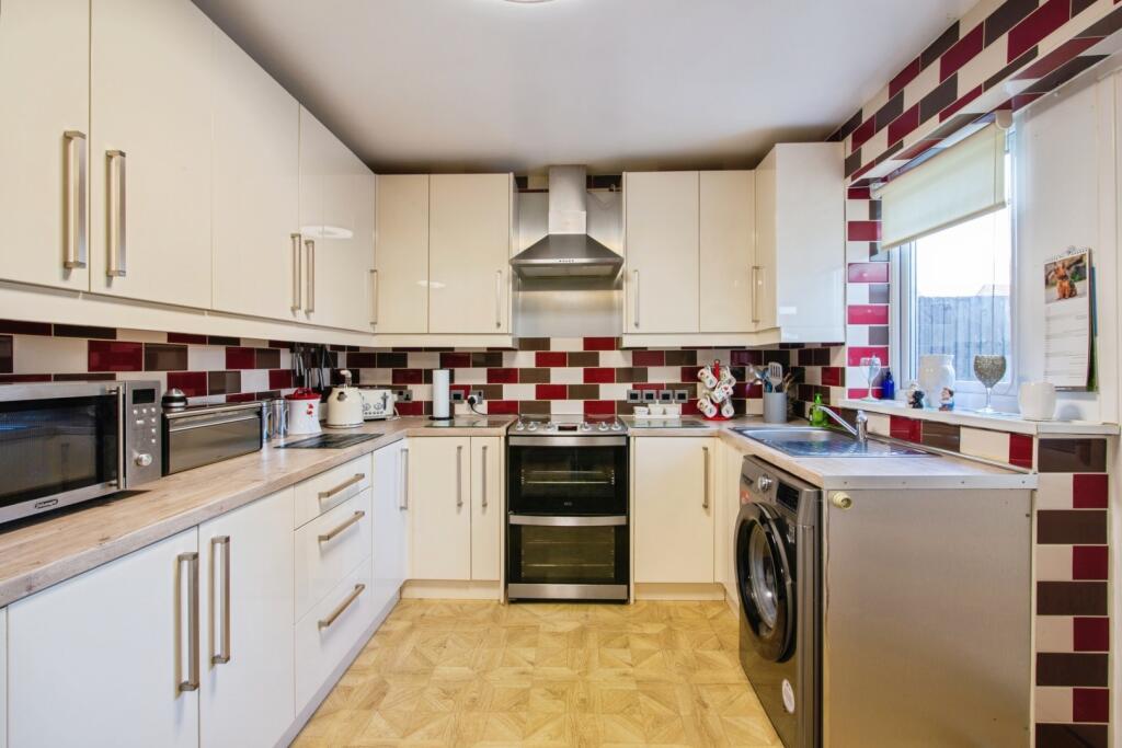 House in Blyth, Northumberland - More