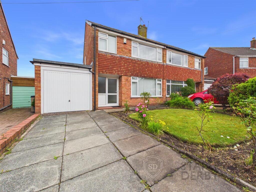 House in St Helens, Rainford - View 4