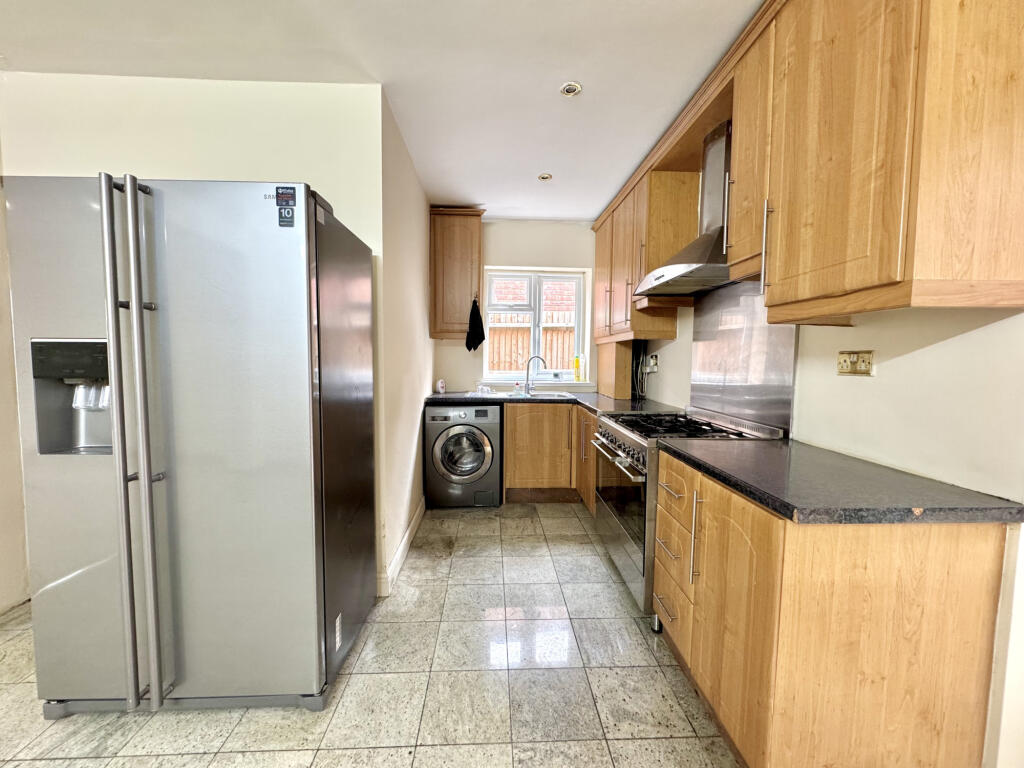 Main image of property: Fern Lane, Hounslow, Greater London, TW5