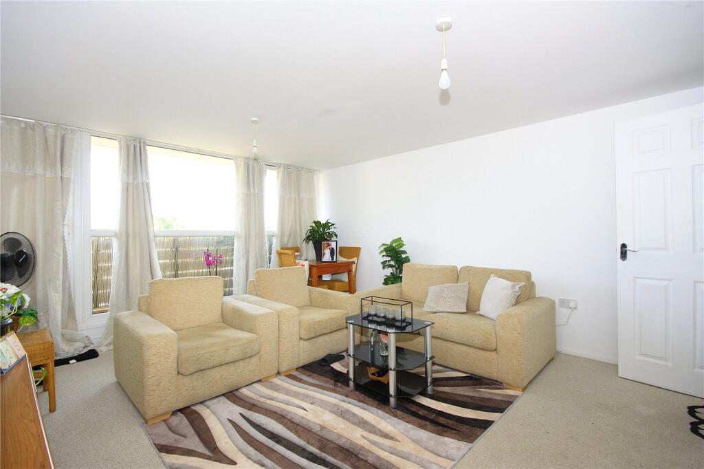 Apartment in Portsmouth - View 4