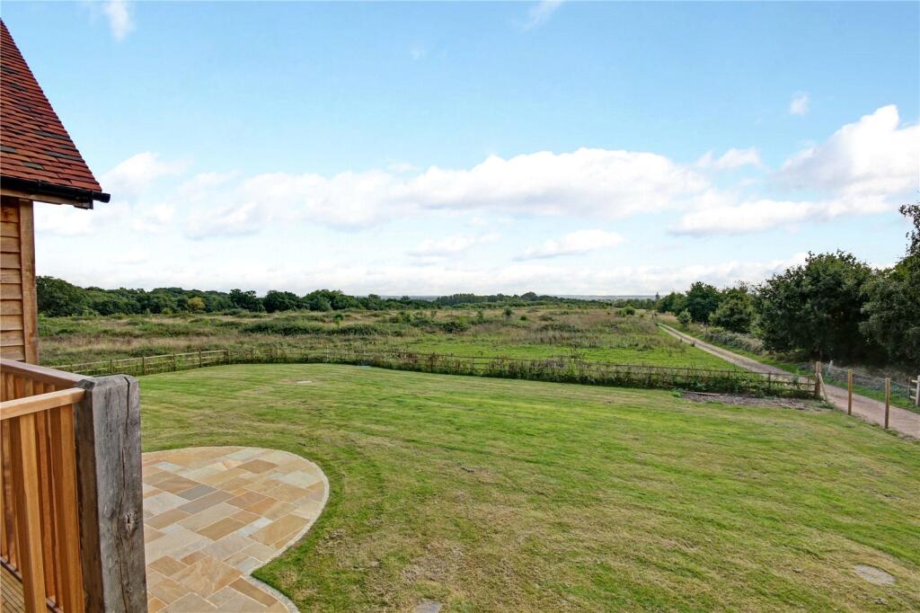 House in Reading - View 5