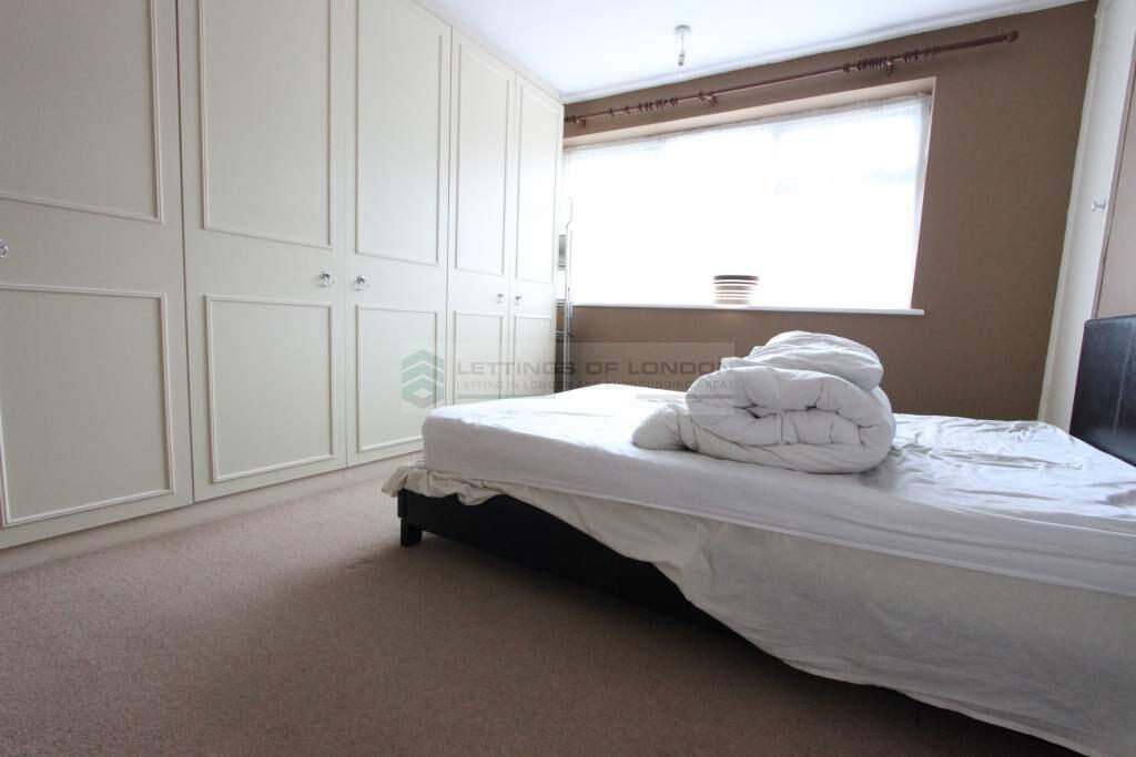 Main image of property: Bramley Close, London, N14