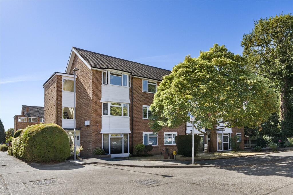 Main image of property: Oak Hill, Surbiton, KT6
