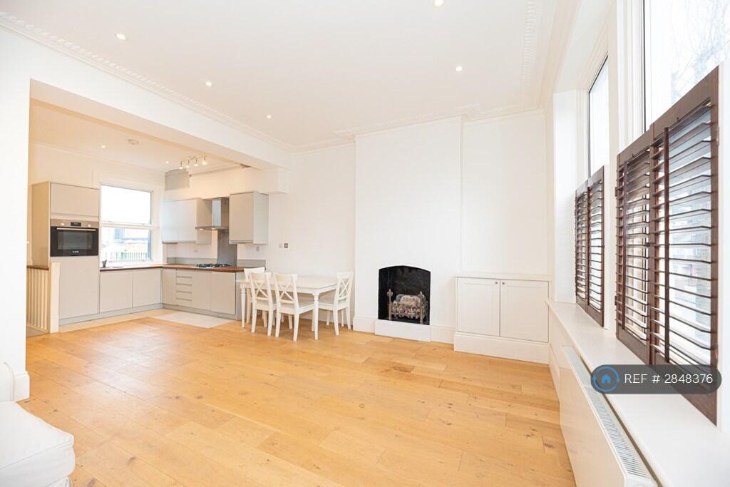 Main image of property: Wandsworth Bridge Road, London, SW6