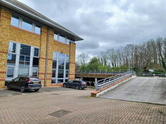 Elmbrook House Sunbury offices 11.jpg