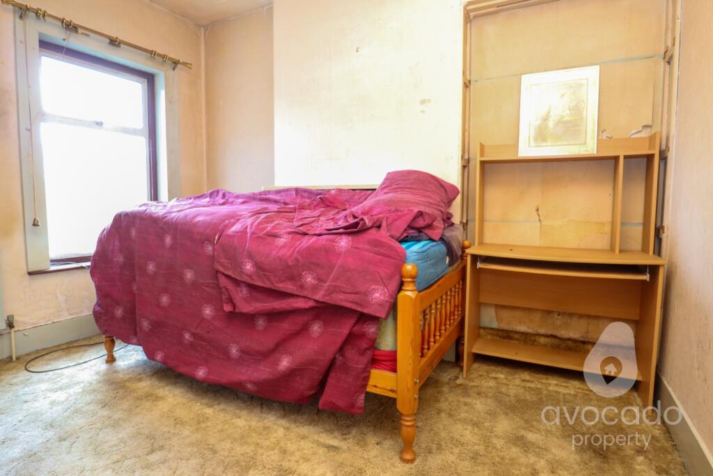 House in Rushmoor, South Farnborough, Farnborough - More