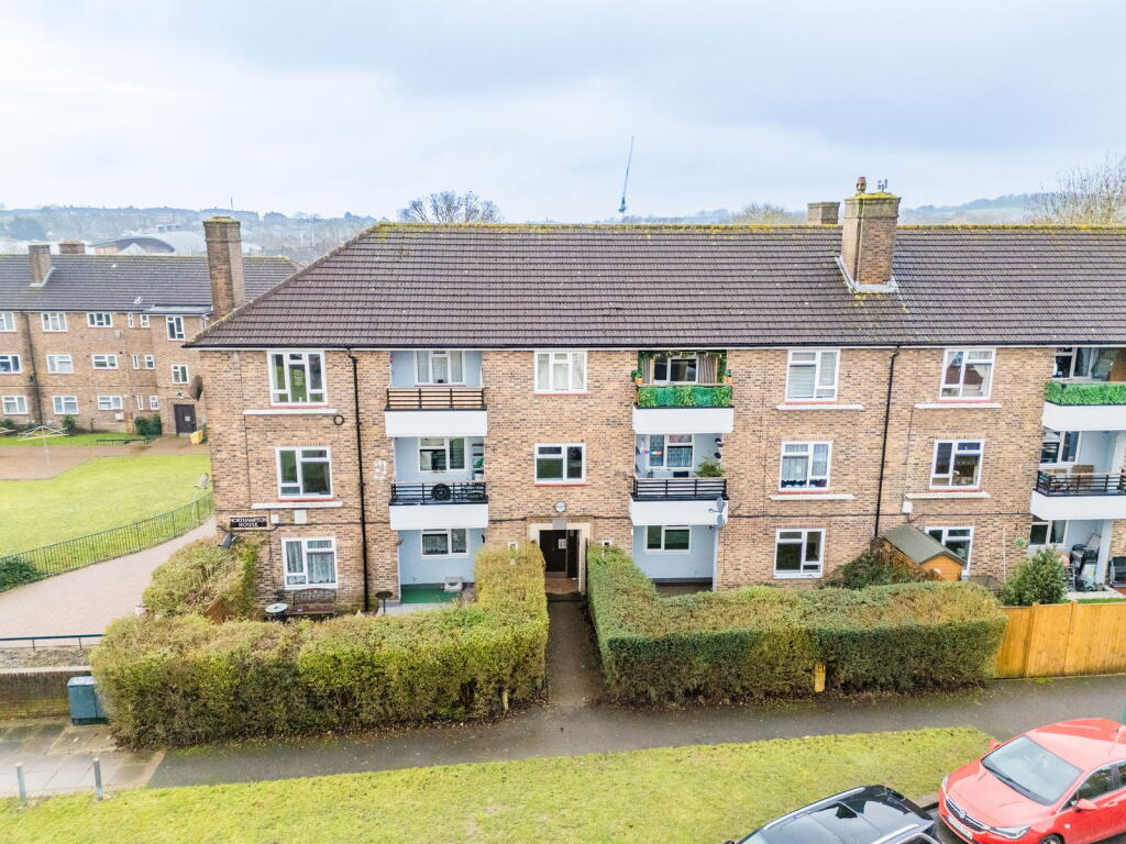 Main image of property: Broseley Road,Romford,RM3 9BS