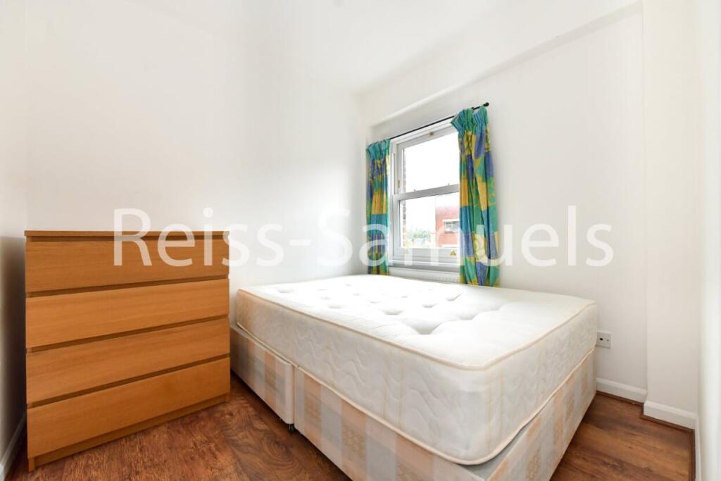 5 bedroom town house for rent