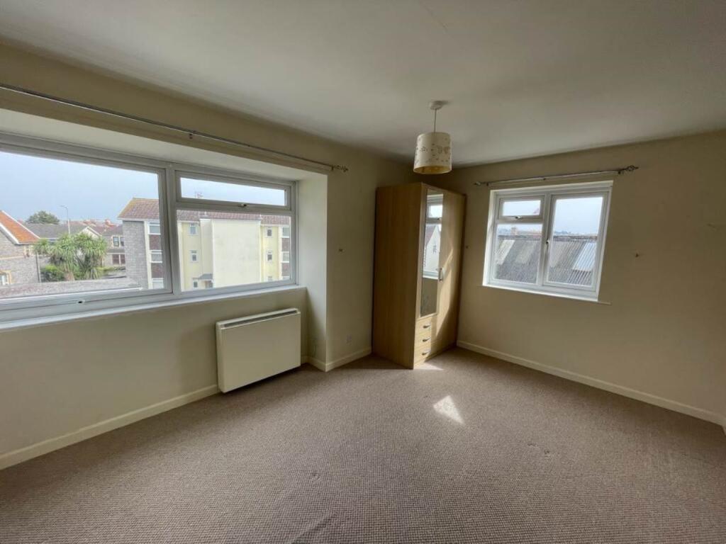 Apartment in Weston-super-Mare, North Somerset - View 4