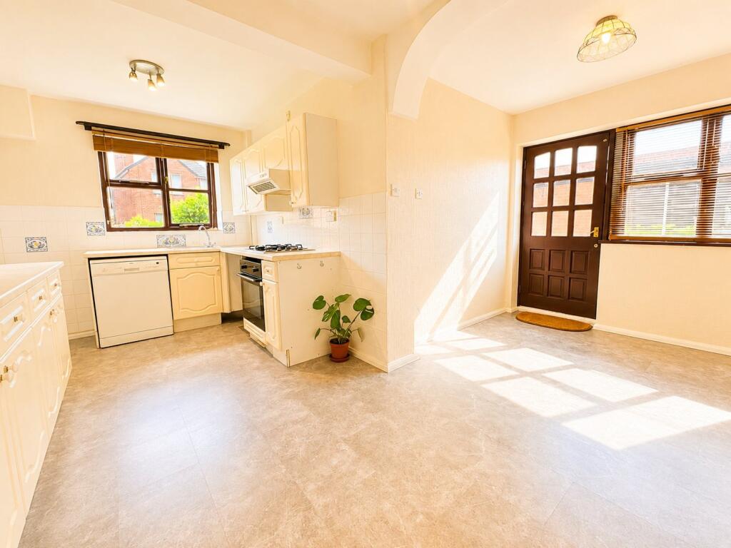 House in Great Boughton, Boughton Heath - View 5