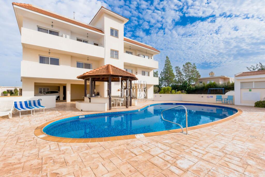 Main image of property: Liopetri