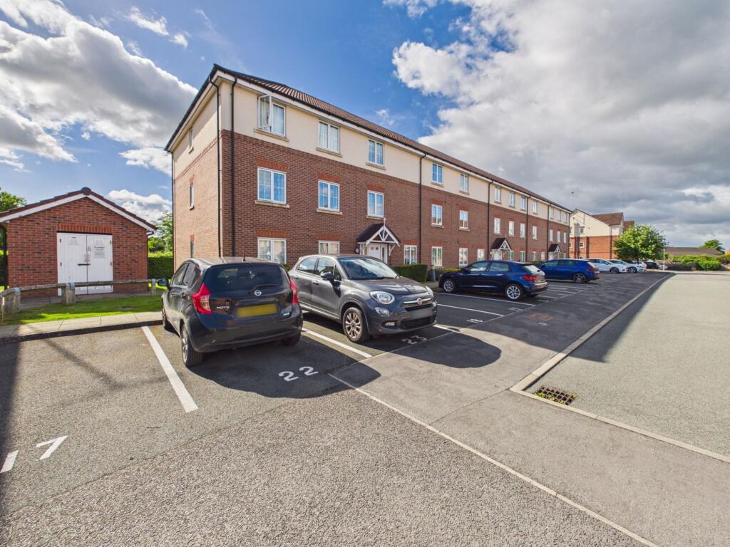Main image of property: Ty Beaumaris Cwrt Y Terfyn, Saltney - CH4 8QJ