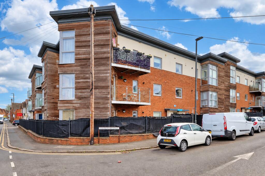 Main image of property: Lindsay Avenue, High Wycombe, Buckinghamshire, HP12