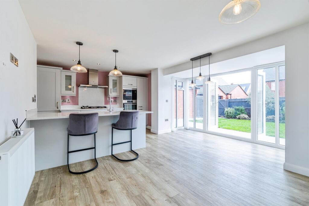 House in Stevenage, Beauchamp Mill, Stotfold - View 4