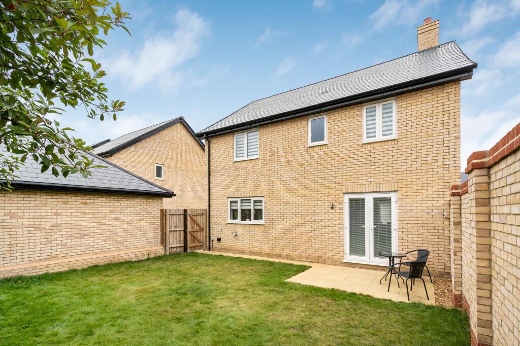 House in East Cambridgeshire, Orchards Green, Ely - View 4