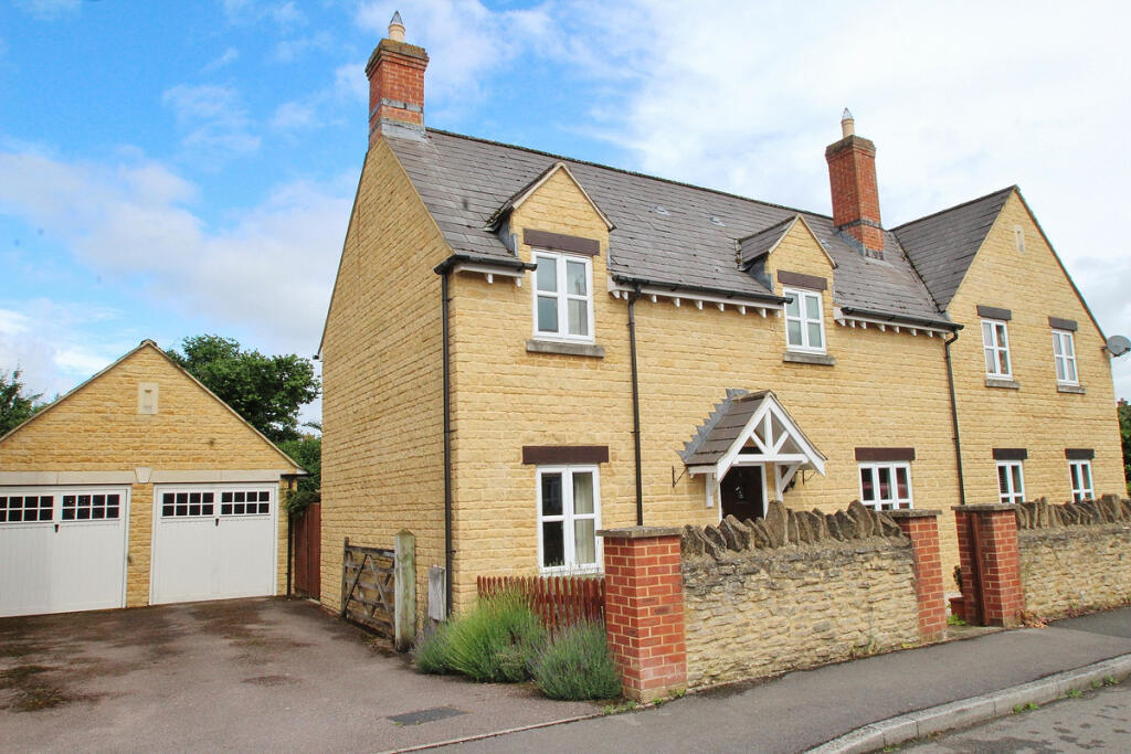 Main image of property: Larch Lane, Witney, OX28