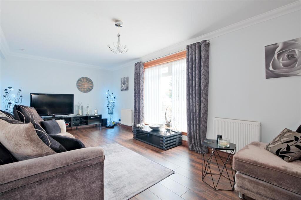 House in Motherwell - View 2