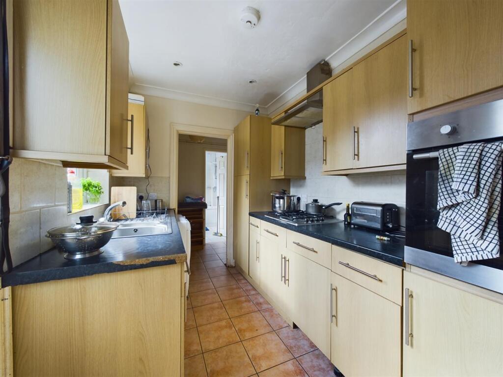 3-bed terraced on Oxford Street, Boston, £130,000