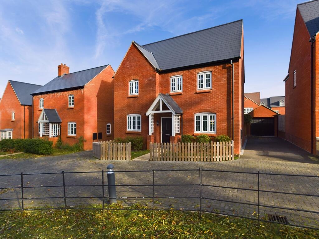 Main image of property: Newbury Street, Towcester, NN12