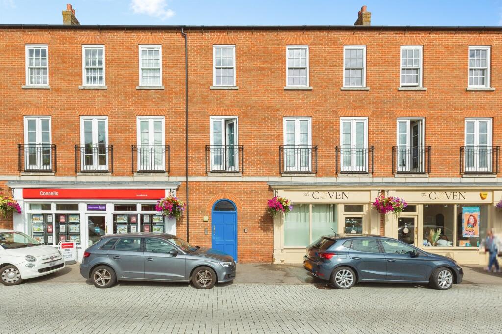 Main image of property: Hampden Square, Aylesbury