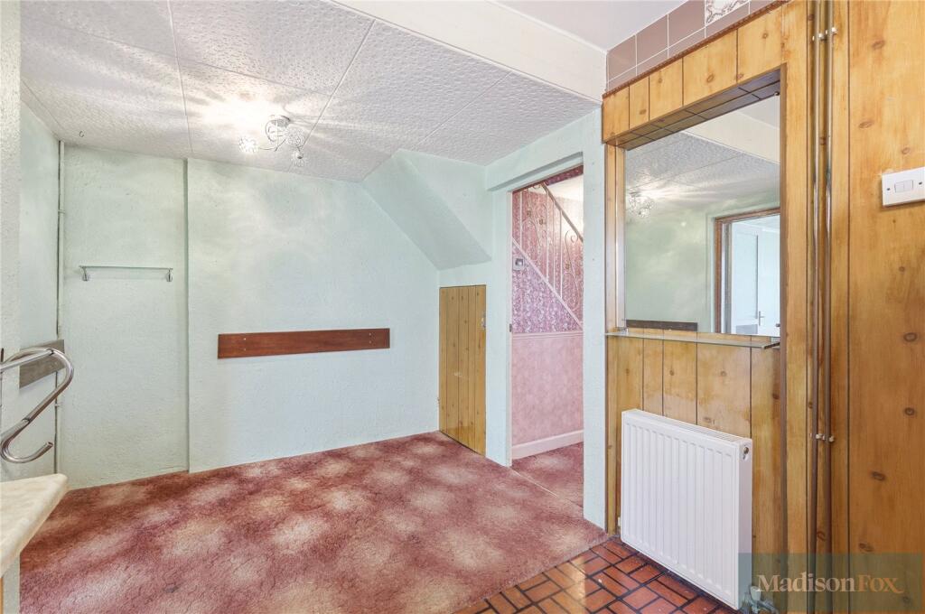 House in London - View 6