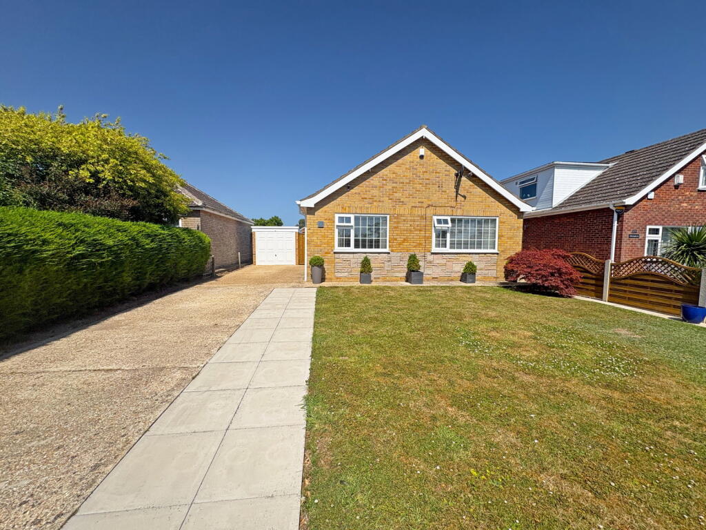 Main image of property: Hall Lane, Burgh Le Marsh, Skegness, Lincolnshire, PE24 5LX