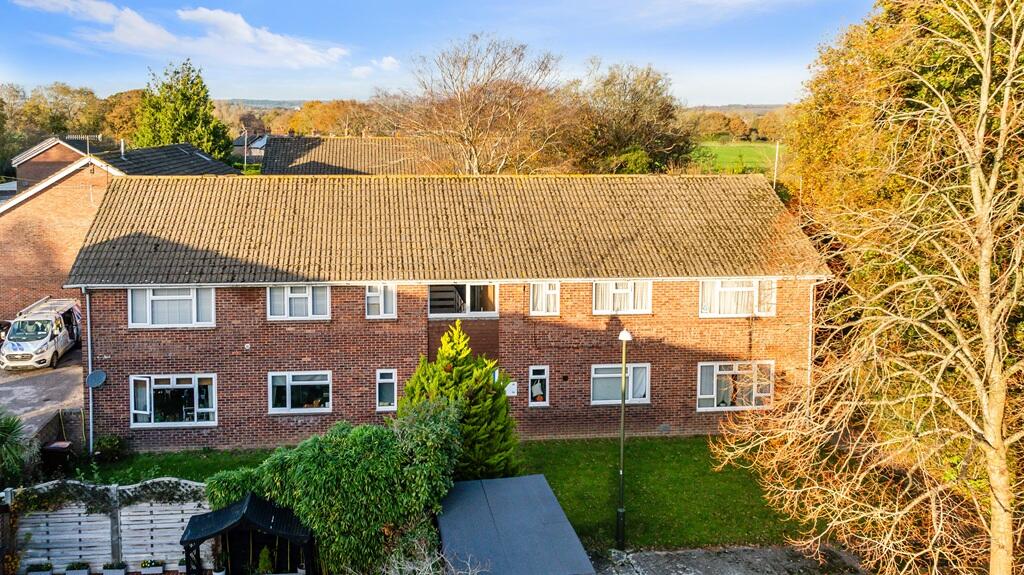 Apartment in Arun, West Barnham - View 3