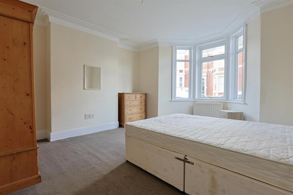 Apartment in Newcastle upon Tyne - More