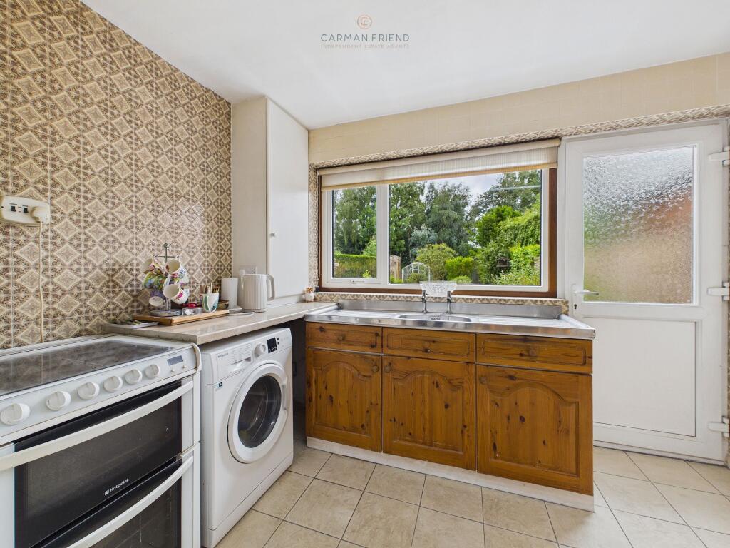 House in Upton - More