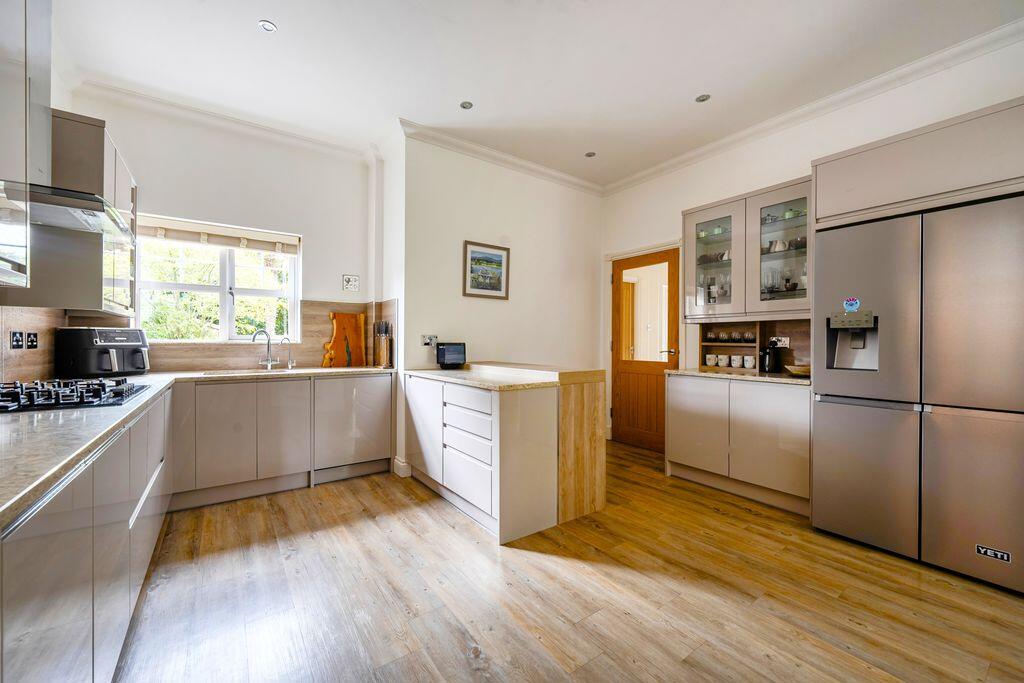 House in Tonbridge - More