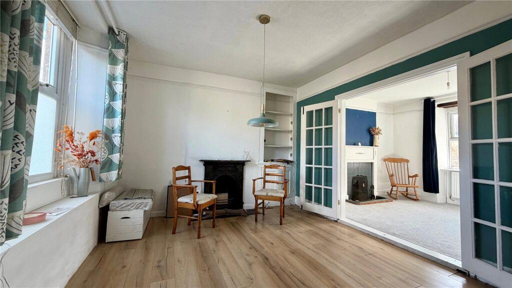 House in Martock, Somerset - View 2