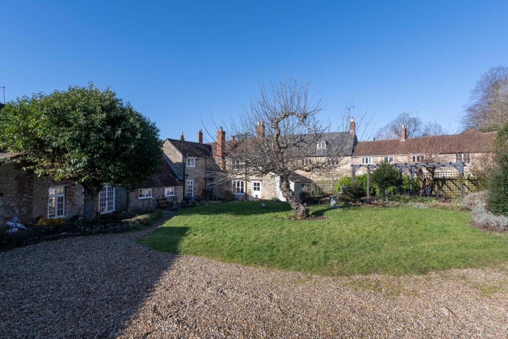 Main image of property: Long Street, Sherborne