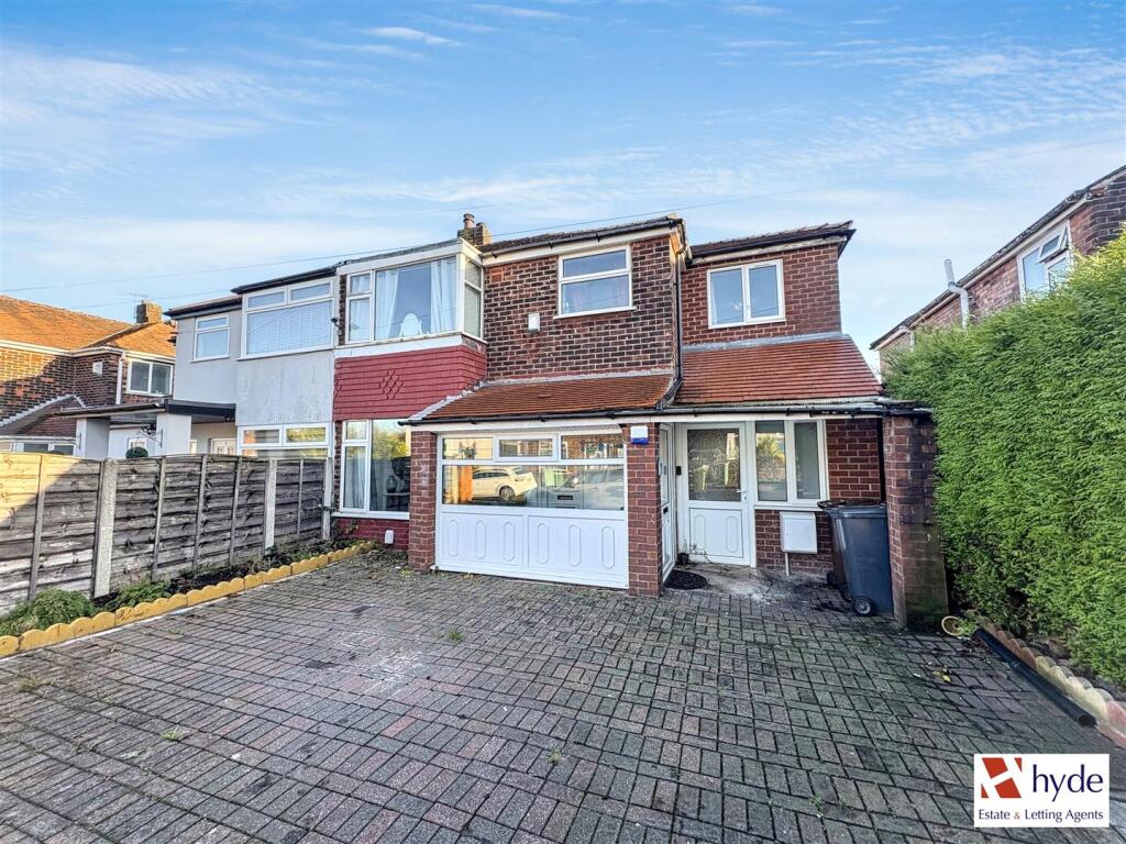 Main image of property: Windsor Crescent, Prestwich, Manchester. M25 0DD