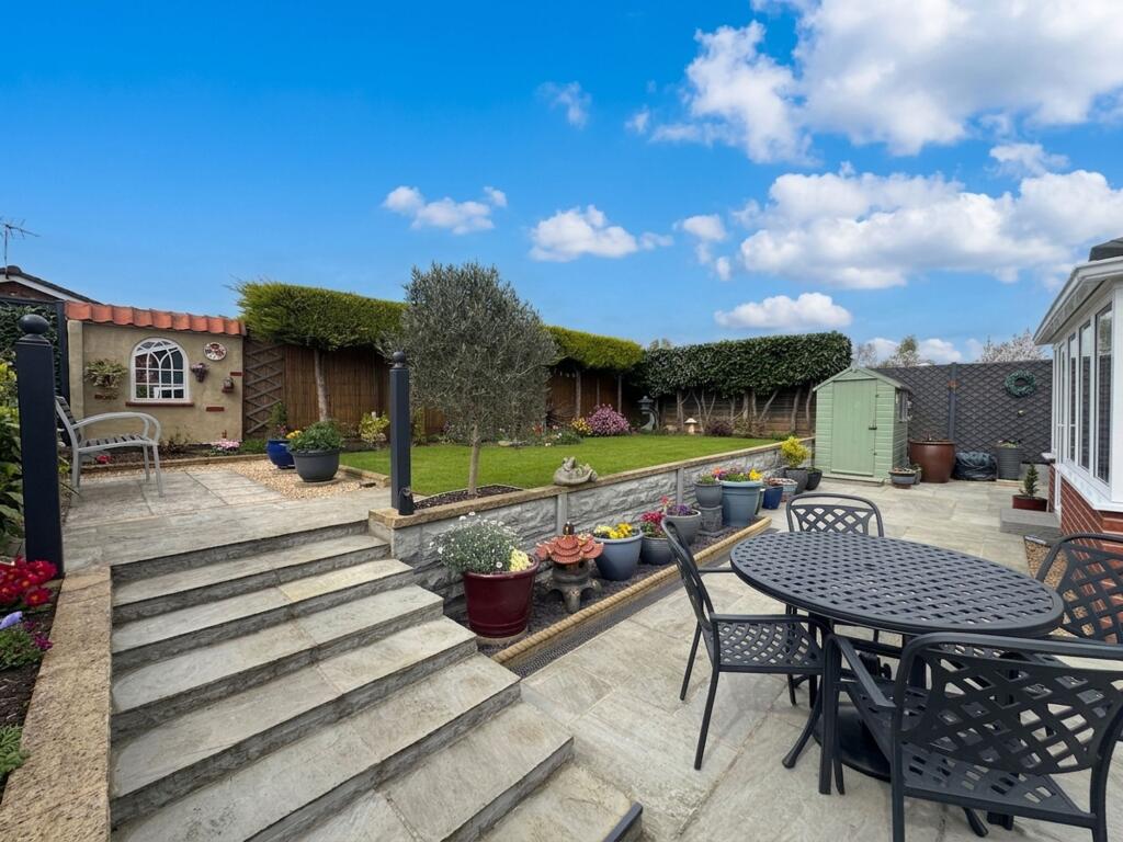 Richmond Road, Carlton-In-Lindrick, S81 photo 4