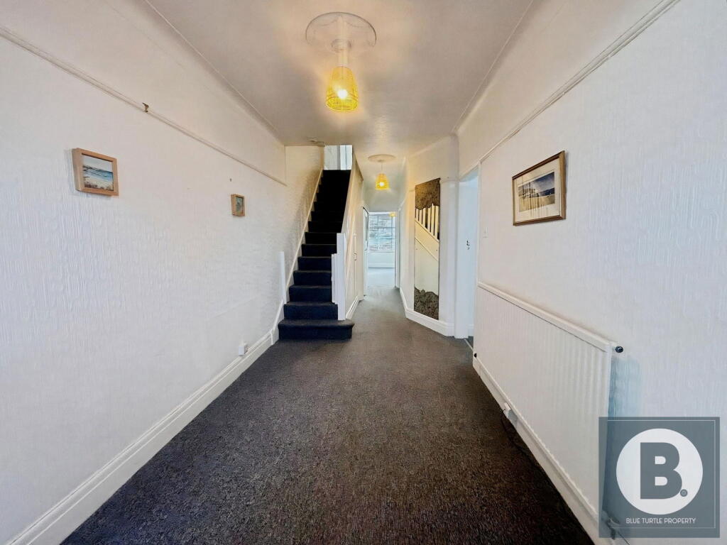 Marine Drive, Rhos On Sea, Colwyn Bay, LL28 4HU photo 2
