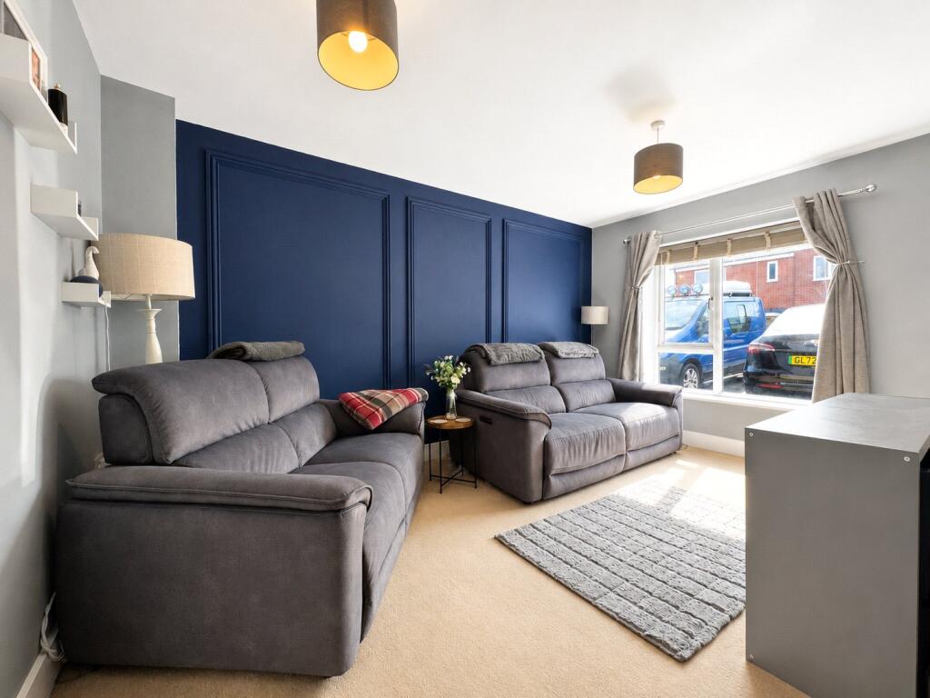 House in North West Leicestershire, Leicestershire - More