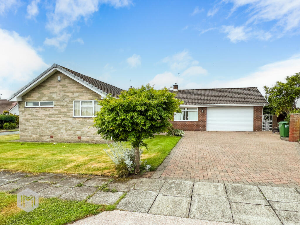 Main image of property: Richmond Close, Culcheth, Warrington, Cheshire, WA3 4NZ
