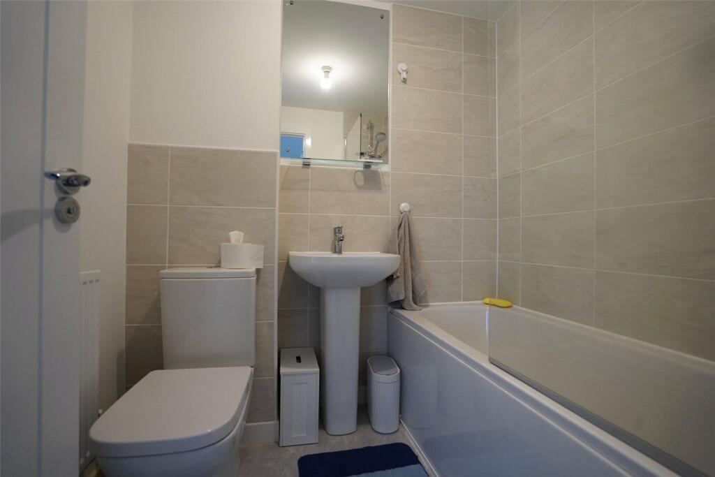 House in Sefton, Maghull - More