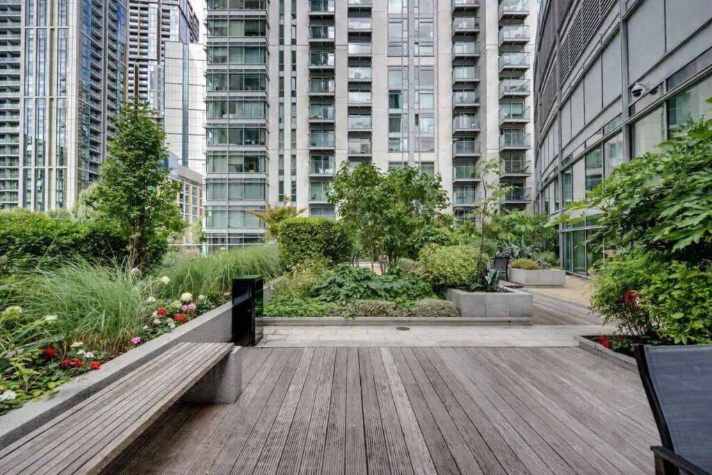Main image of property: Pan Peninsula - West Tower