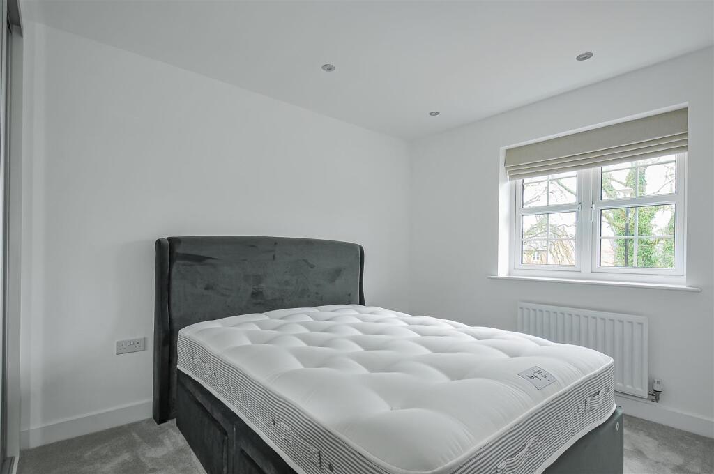 Additional image 12 of Cane Drive, Bricket Wood, St. Albans