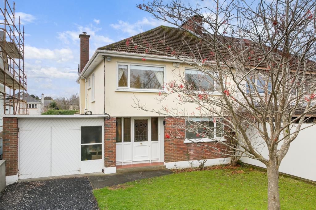Main image of property: 62 Crannagh Park, Rathfarnham, Dublin 14, D14 Y772