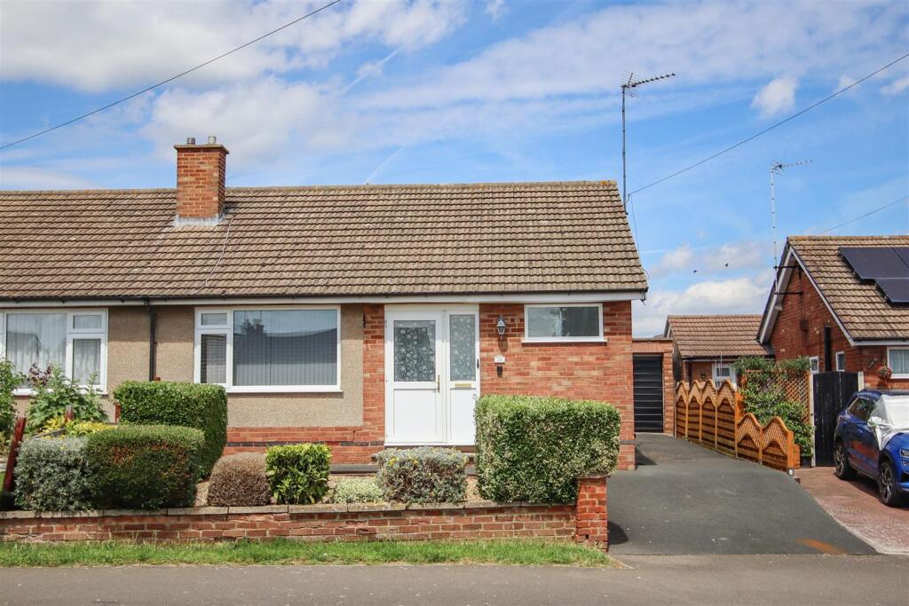 Main image of property: NN29, Woodlands Road, Irchester
