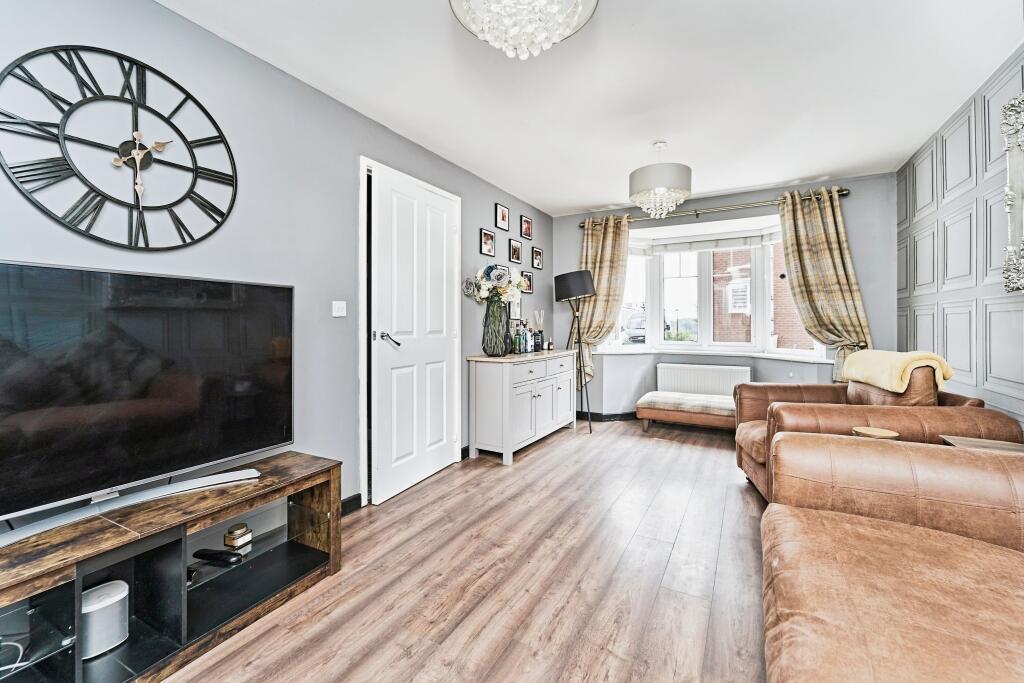 Monksmoor Road, Telford, TF4 photo 2