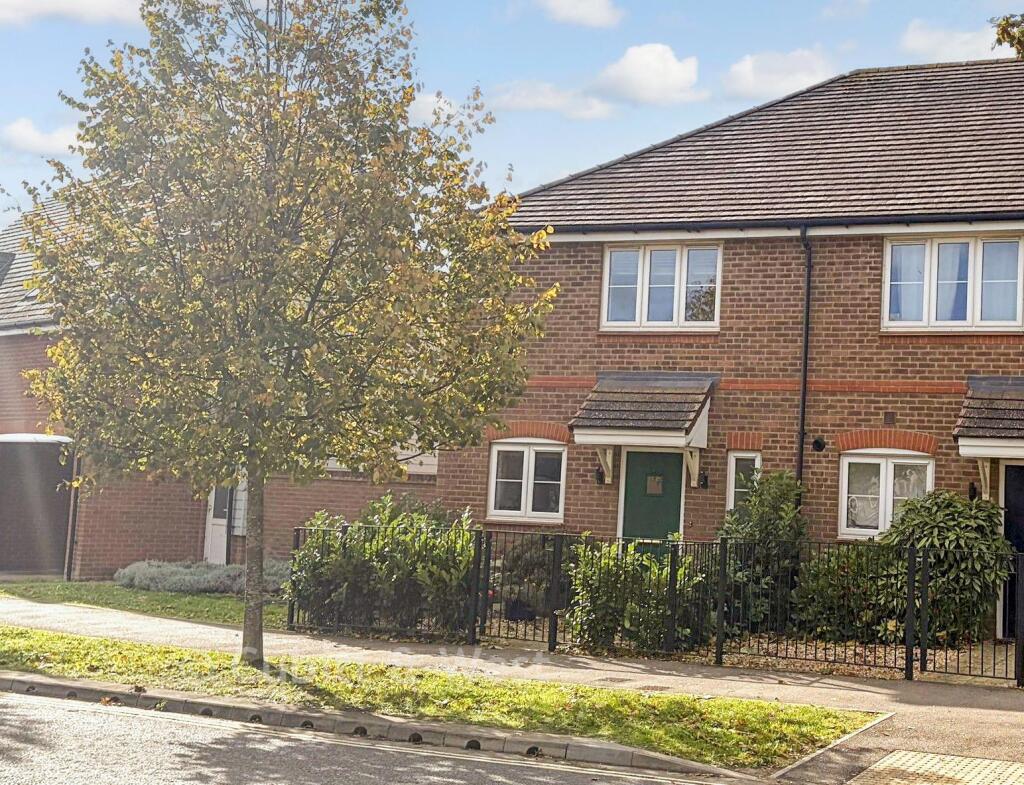 2-bed terraced on Longacres Way, Chichester, West Sussex, £290,000