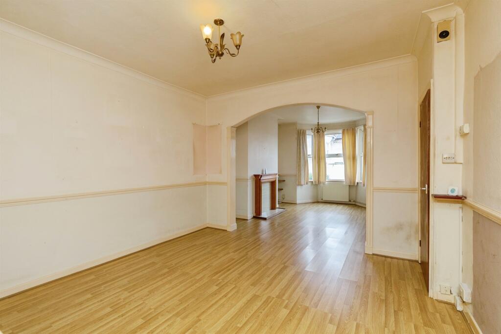 House in Bath, Oldfield Park - More