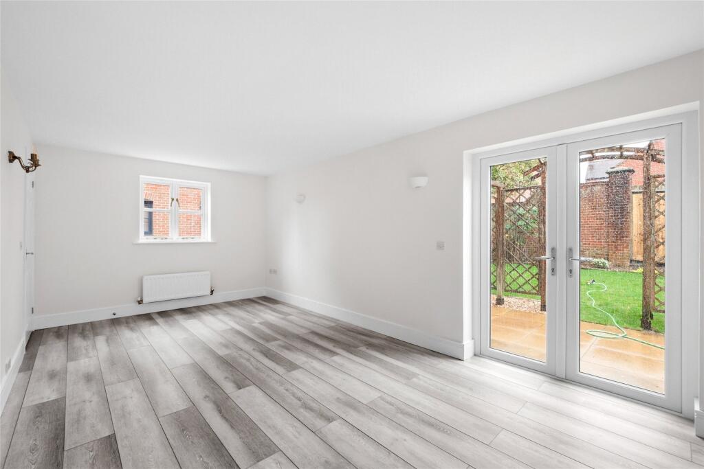 House in Dorchester, Charminster - View 5